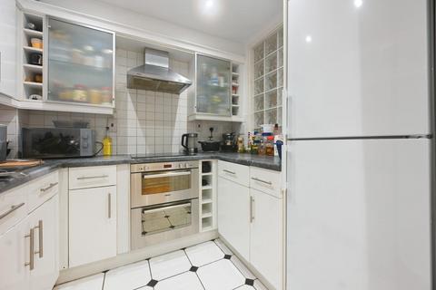 2 bedroom ground floor flat for sale, Dominion Close, Hounslow