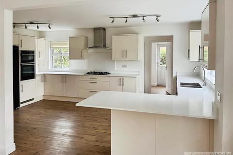 undefined, Gwash Close, Ryhall, Stamford