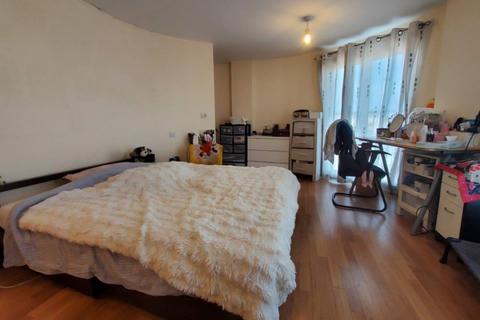 3 bedroom apartment for sale, Spire House, 1 Peterborough Road, Harrow, HA1