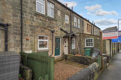 undefined, Kirk Lane, Leeds LS19