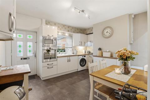 undefined, Kirk Lane, Leeds LS19