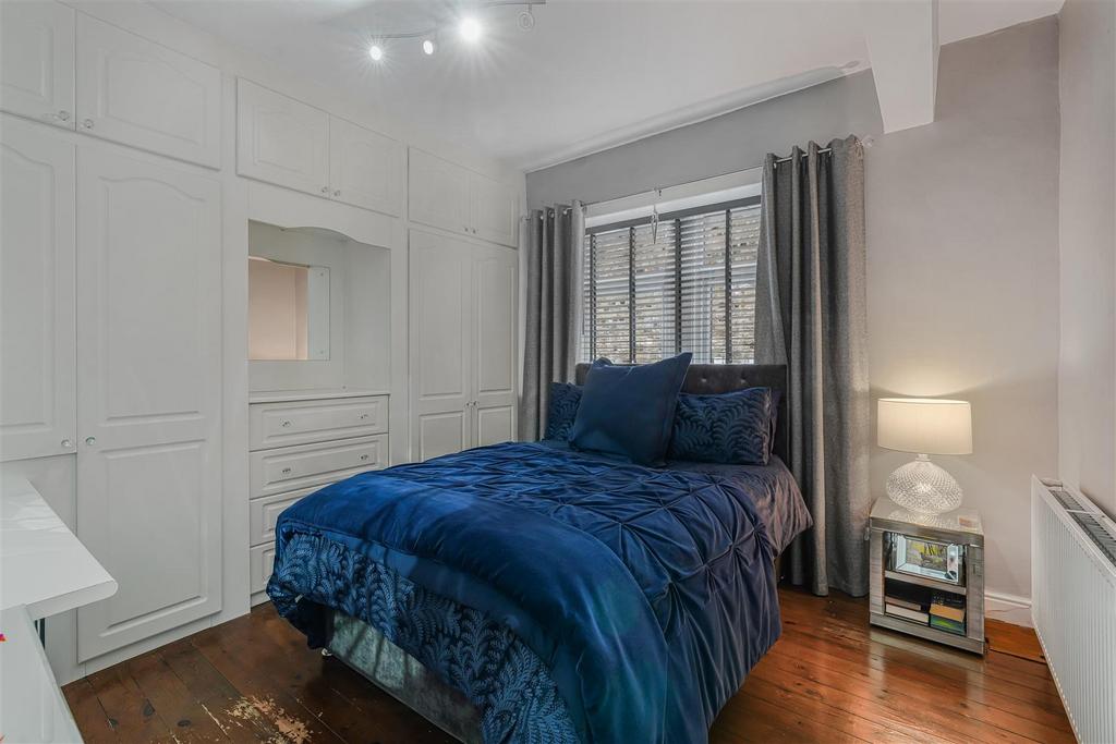 Bedroom.1..