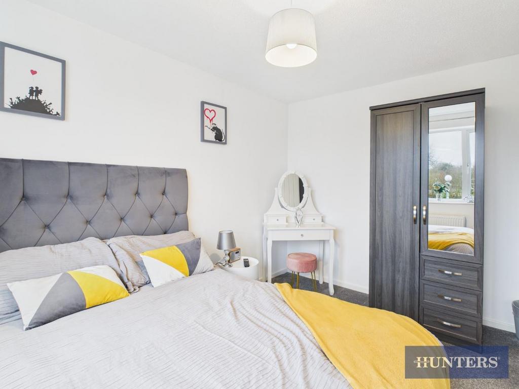 CAM01999 G0-PR0527-STILL014.jpg