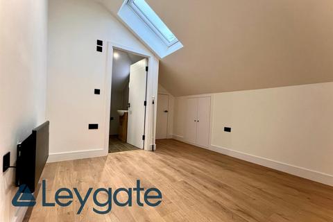 undefined, Eaton Road, Sutton SM2