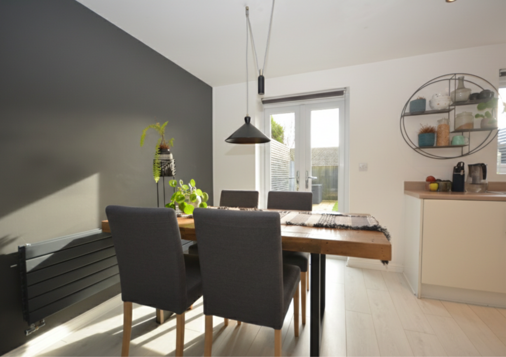 Kitchen/Dining