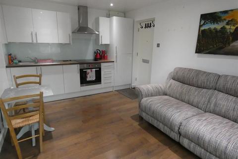 undefined, Adelaide Close, Cippenham