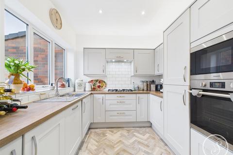 3 bedroom semi-detached house for sale, The Drive, Swillington, Leeds