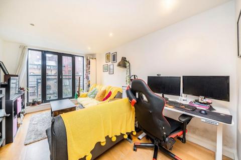 1 bedroom flat for sale, Fairfield Road, London E3
