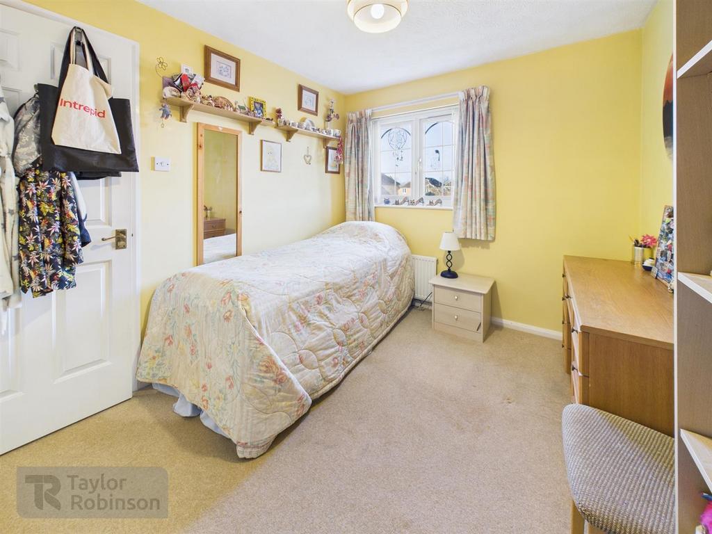 CAM02600 G0-PR0615-STILL019.jpg