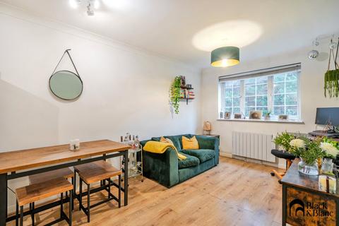 1 bedroom apartment for sale, Hanson Close, Beckenham, BR3