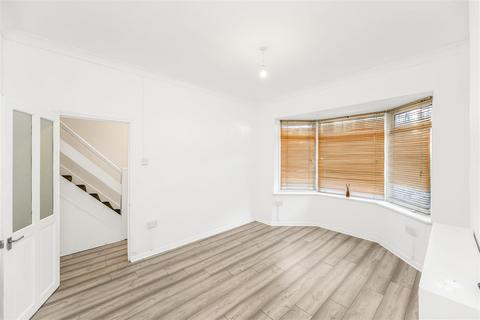 undefined, Pearl Road, Walthamstow, E17