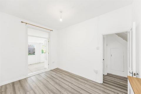 undefined, Pearl Road, Walthamstow, E17