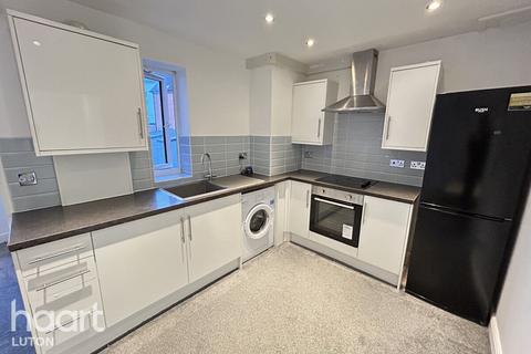 undefined, Farley Hill, Luton