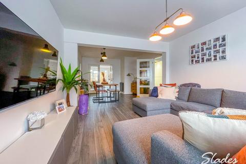 3 bedroom semi-detached house to rent, Arnewood Road, Southbourne, Bournemouth