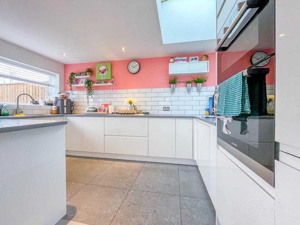 73 arnewood kitchen