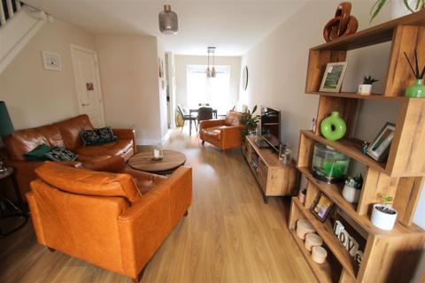 2 bedroom terraced house for sale, Foxglove Way, Minster On Sea, Sheerness