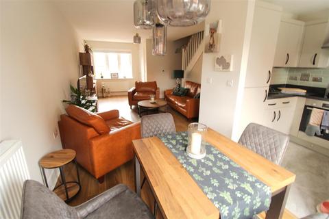 2 bedroom terraced house for sale, Foxglove Way, Minster On Sea, Sheerness