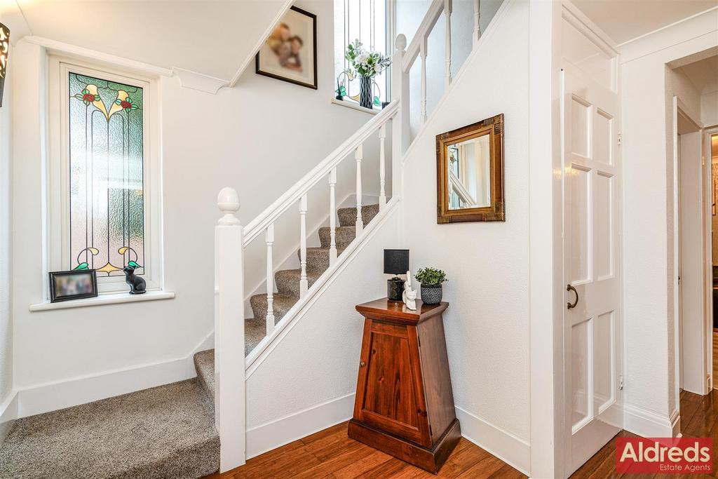 Entrance Hall.jpg