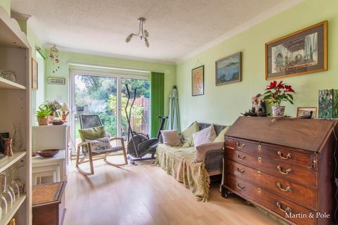 3 bedroom semi-detached house for sale, Sevenoaks Road, Earley, Reading