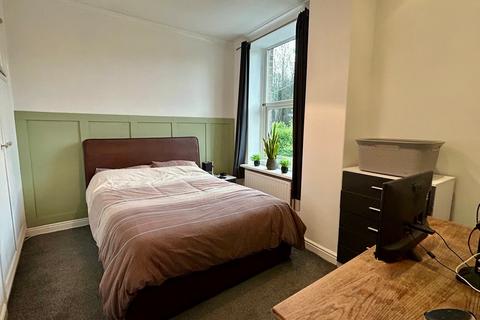 2 bedroom end of terrace house for sale, Elm Street, Oxenhope, Keighley, BD22