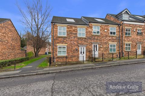 3 bedroom end of terrace house for sale, Churchill Road, Gateshead