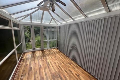 3 bedroom semi-detached house to rent, 281 Reservoir Road, Selly Oak, Birmingham