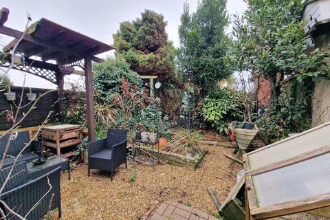 2 bedroom bungalow for sale, Station Road, Southminster CM0