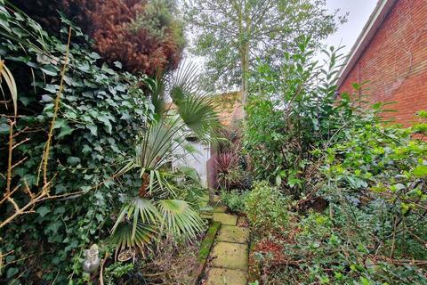 2 bedroom bungalow for sale, Station Road, Southminster CM0