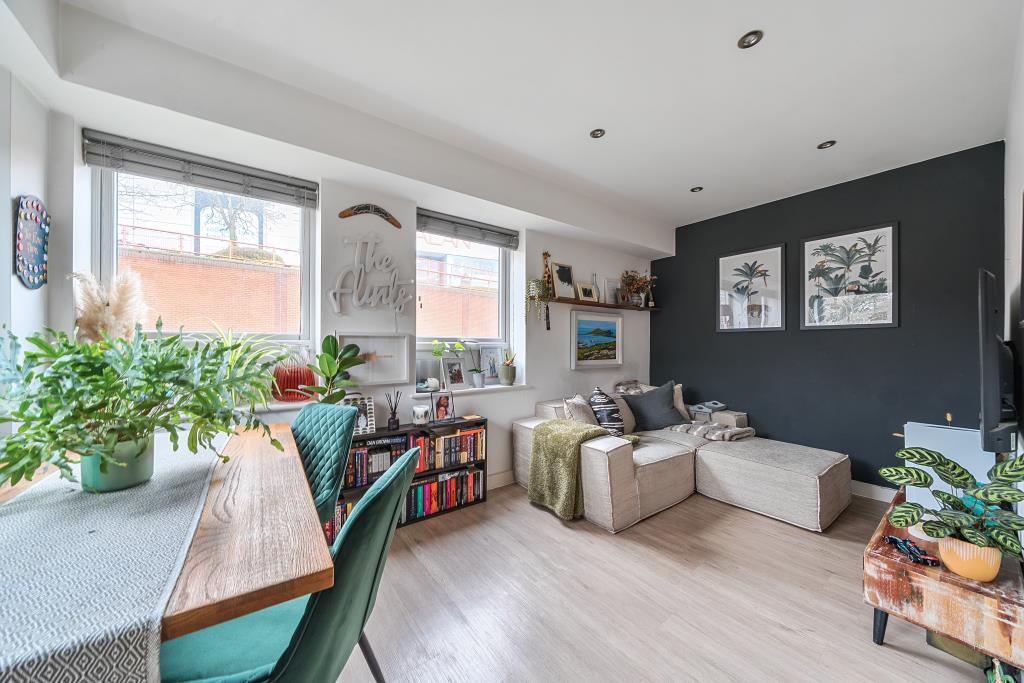 Kitchen/Reception