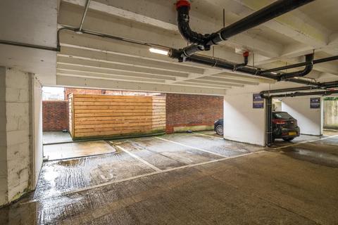 1 bedroom flat for sale, High Wycombe,  Buckinghamshire,  HP13