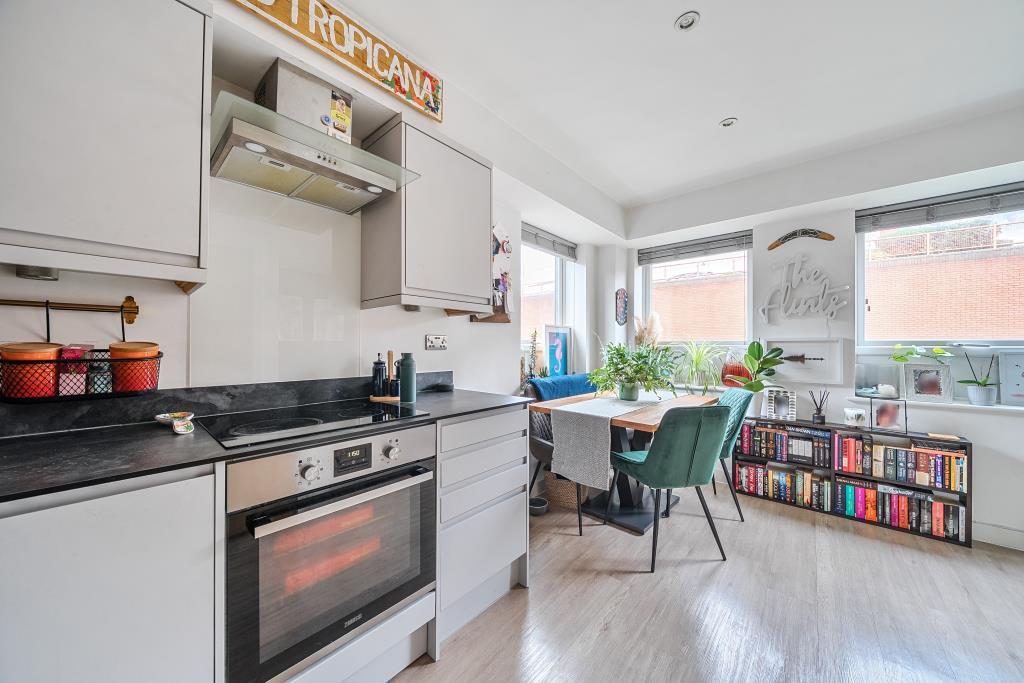 Kitchen/Reception