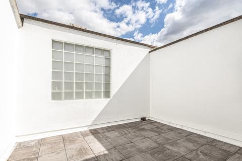 undefined, Tregothnan Road, London, SW9