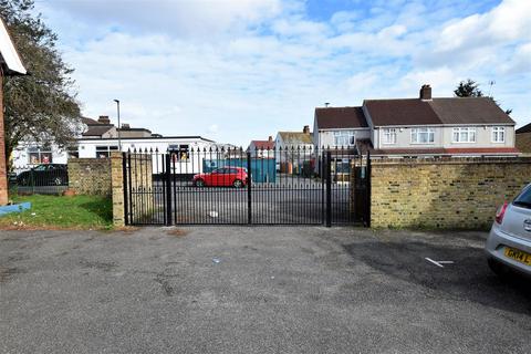 undefined, Upper Wickham Lane, Welling DA16