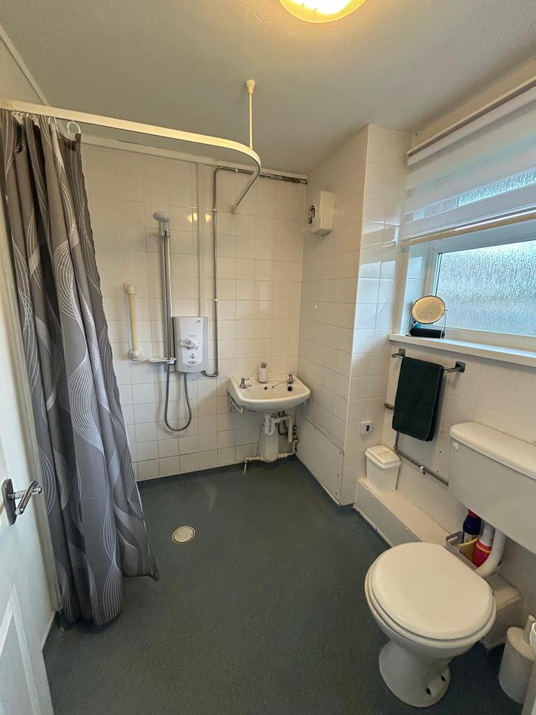 Fully Tiled Wet Room