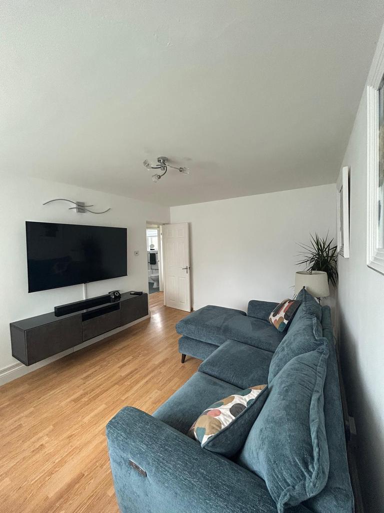 Spacious Lounge Leading onto The rear aspect garde