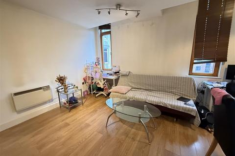 2 bedroom apartment for sale, Chatsworth House, 19 Lever Street, Manchester