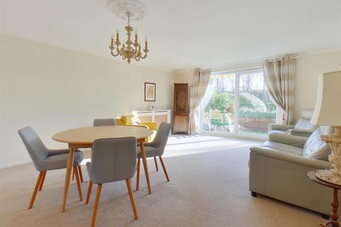 2 bedroom ground floor flat for sale, Church Lane, Southampton SO31