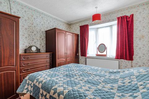 3 bedroom property for sale, The Crescent, High Wycombe HP13