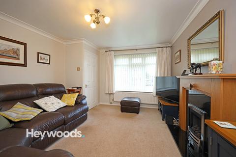 3 bedroom semi-detached house for sale, Darsham Gardens, Westbury Park, Newcastle-under-Lyme, Staffordshire