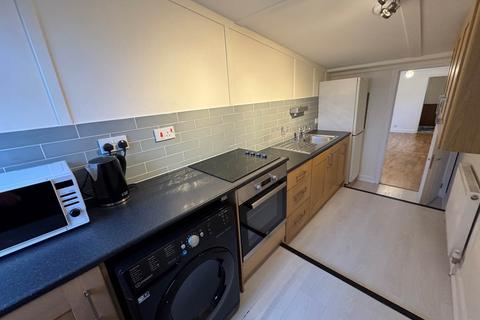 2 bedroom flat for sale, Cheddon Road, Taunton TA2