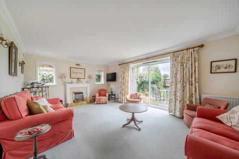 undefined, The Common, Cranleigh, GU6