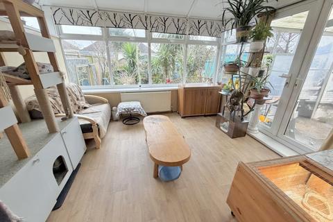 5 bedroom semi-detached house for sale, Worrell Drive, Parktone, Poole, BH12