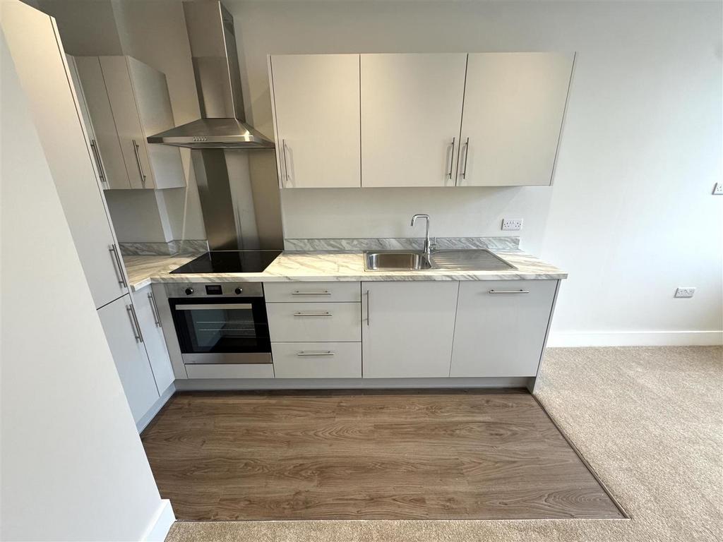 Kitchen pic 3.jpeg