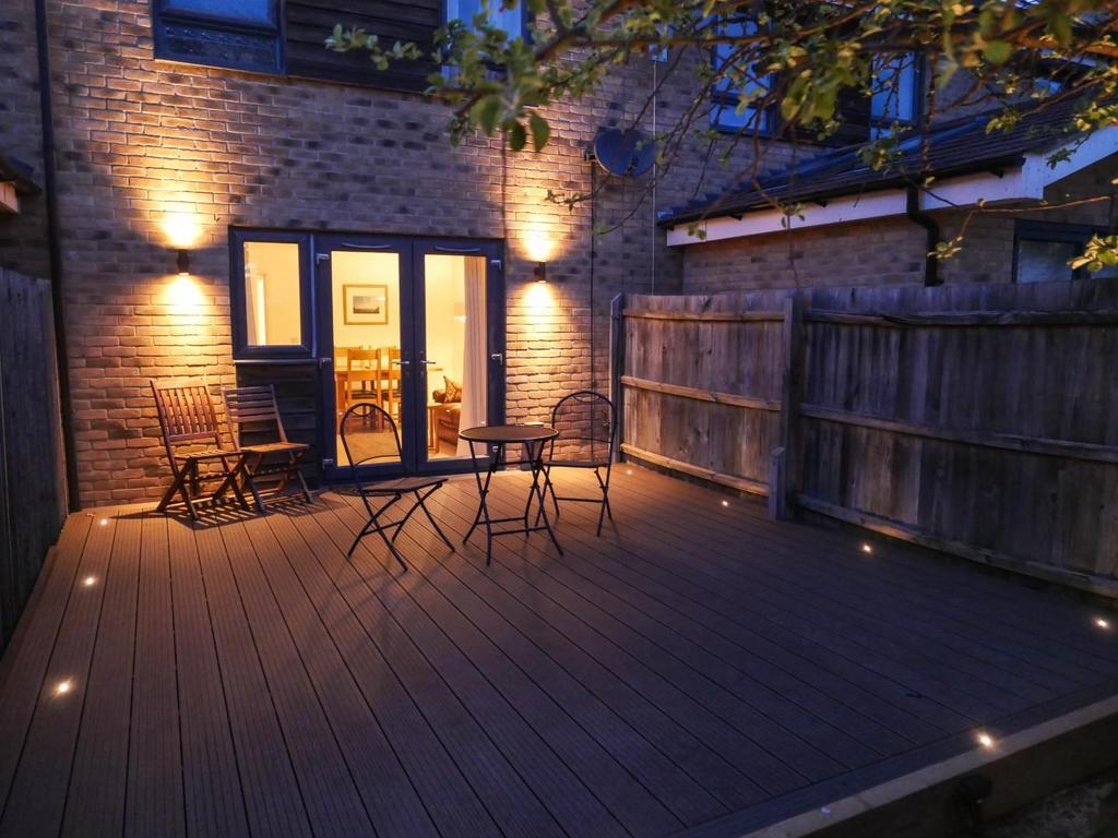 Burl rd gdn lights.jpg