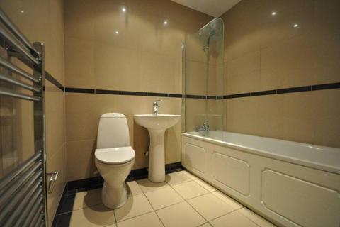 undefined, Station Court, Burton-on-Trent, Staffordshire, DE14