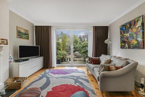 undefined, Park Road, Kingston Upon Thames KT2