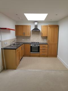 2 bedroom house to rent, Sydenham Lane, Bristol BS6
