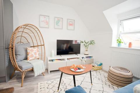 2 bedroom flat to rent, Florence Road, Boscombe, Bournemouth