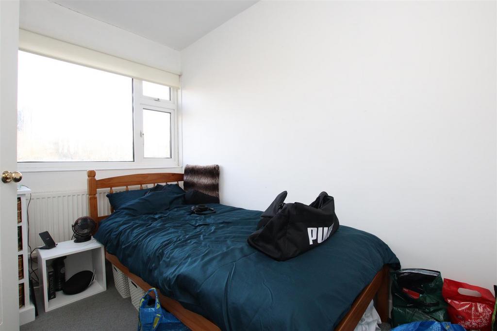 Bedroom.JPG