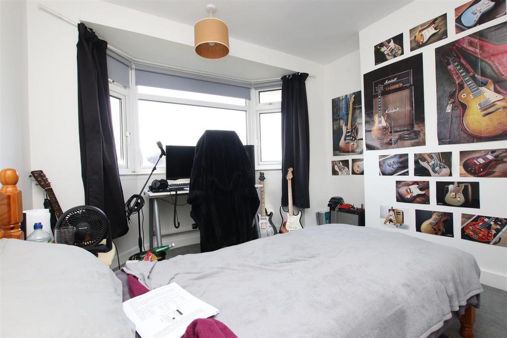 Bedroom.JPG